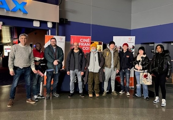 Group picture of faculty and students